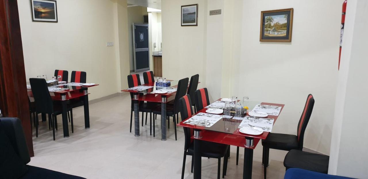 Hotel Landmark Port Blair Extérieur photo