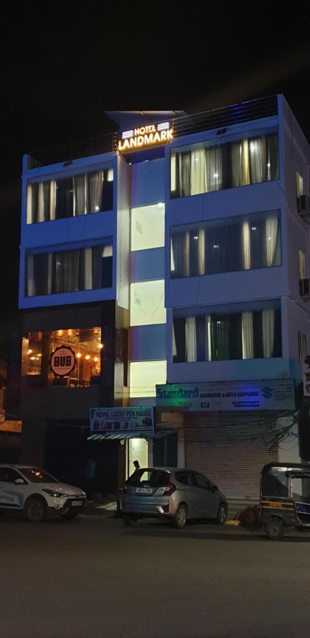 Hotel Landmark Port Blair Extérieur photo