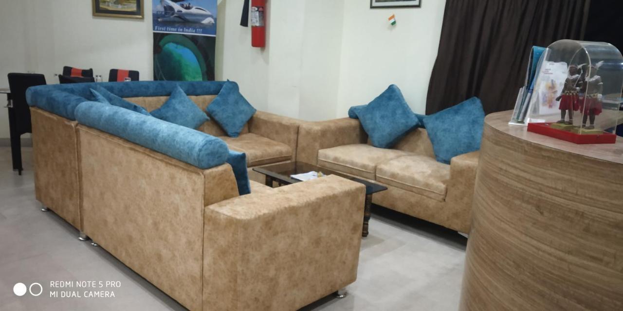 Hotel Landmark Port Blair Extérieur photo